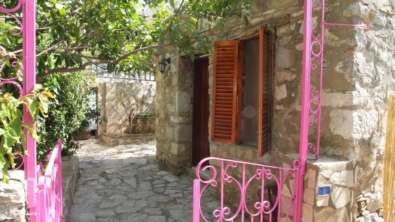 Eski Datça Pansiyon Exterior foto